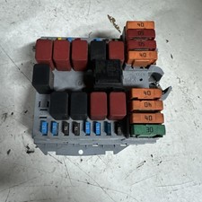 SCATOLA FUSIBILI VANO MOTORE