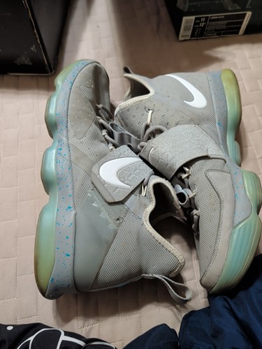 Nike lebron mag back - lebron,