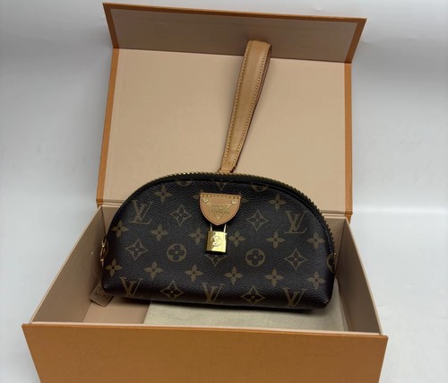 Louis vuitton moon monogram - louis,