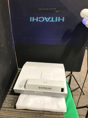 Proiettore hitachi aw3005 - proiettore, cp-aw3005