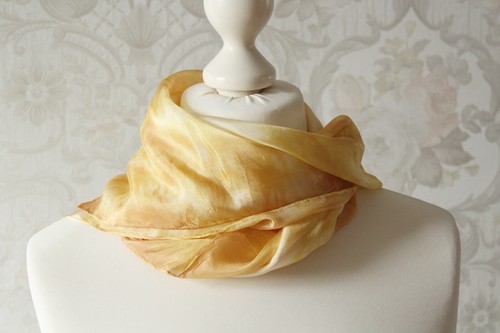 Foulard giallo beige fantasia