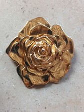 Rare grande broche vintage Yves Saint-Laurent YSL en métal doré Haute Couture 