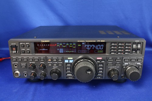 Ricetrasmettitore radioamatore