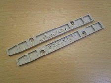 Per Amiga 3000T Tower: 2x