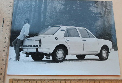 Skoda 105 1977 donna modello - 105,