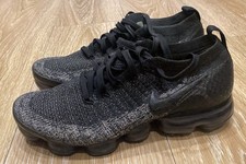 Nike Air VaporMax 2 Flyknit nero grigio scuro | 7,5 UK (8,5 US | 42 EU)