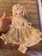 Bambola Vintage in Porcellana