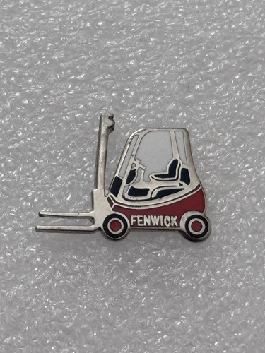 Pin chariot élévateur - pin's,