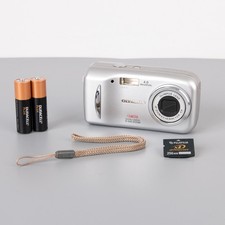 Olympus D-545 Zoom -