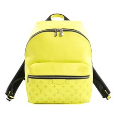 LOUIS VUITTON Discovery