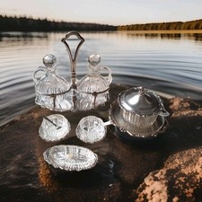 Set oliera, acetiera, ecc. anni '60 di argento 800 e cristallo