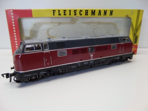 Fleischmann 1384 locomotiva