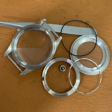 Cassa dell'orologio in acciaio