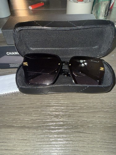 Women chanel sunglasses black - sunglasses,