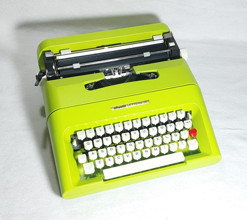 Macchina scrivere olivetti - da,