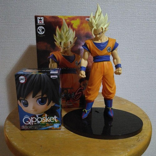 Goku action figure - goku, anime