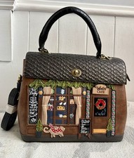 Vendula London fuori