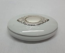 Portagioie con coperchio in