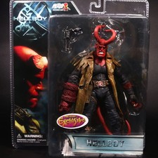 Modellino Mezco Hellboy Battle