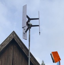 Generatore eolico verticale