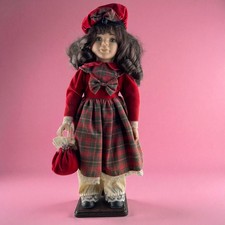 The Promenade Collection Charlotte A3766 Bambola di porcellana 42 cm - Abito tartan