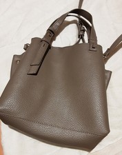 Carpisa Mole Bag