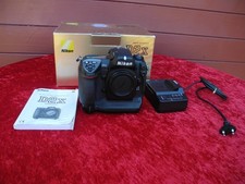 NiNikon D2X fotocamera