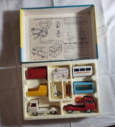 Corgi toys constructor set - constructor,