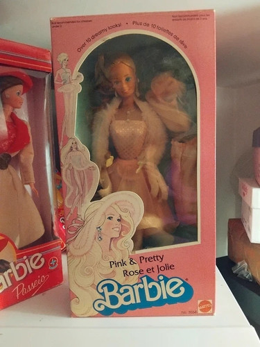1981 pink and pretty barbie - pretty,