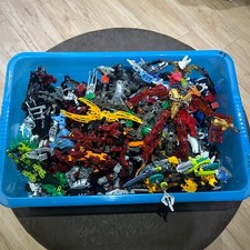 LOTTO LAVORO 1KG DI LEGO BIONICLE & HERO FACTORY PEZZI ASSORTITI.