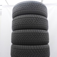 235 50 20 4x Goodyear 235/50 R20 104T XL Pneumatici 2023/24 come Nuovo 7,5 -7,