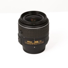 Nikon NIKKOR AF-S DX 18-55mm