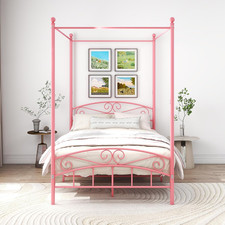 Letto a Baldacchino