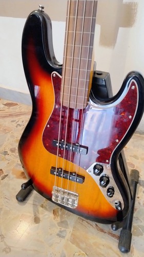 Basso elettrico corde - basso,