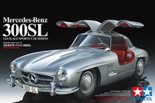 KIT TAMIYA 1:24 AUTO DA