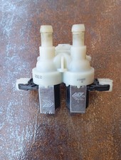 ELETTROVALVOLA 2 VIE DOPPIA 1E2U P.2.5 PER LAVATRICE ARISTON C00116159 ORIGINALE