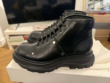 Stivali Alexander McQueen in