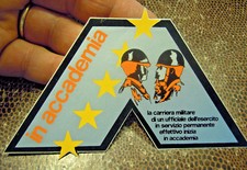 ADESIVO VINTAGE - IN ACCADEMIA