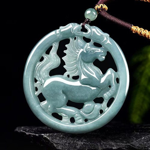 Collana con ciondolo cerchio