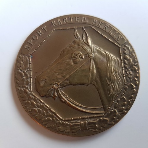 Brass equestrian medal - medal, 55mm