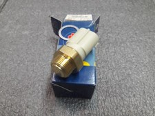7.5262 TERMOSTATO VENTOLA RADIATORE per VW GOLF IV - TERMO FAN SWITCH