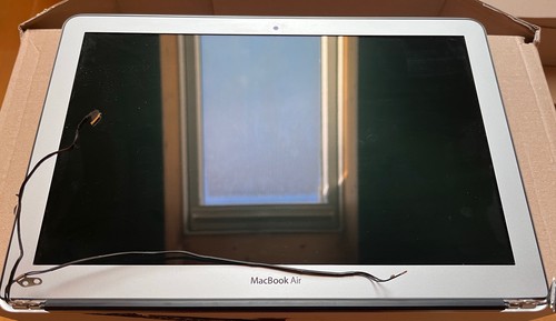 Apple macbook air - apple,