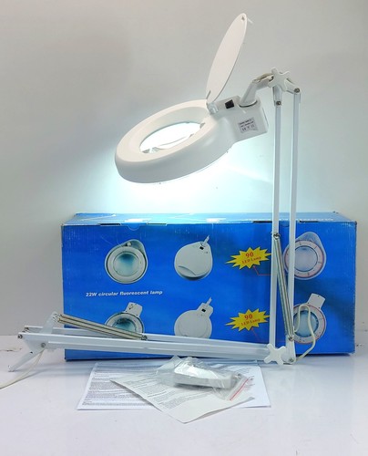 Lente ingrandimento lampada - di,