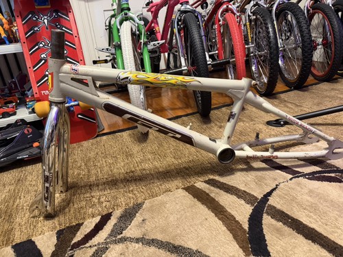 2001 fly bmx frame and - bmx,
