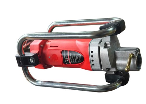 Vibratore per calcestruzzo con