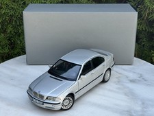 UT Models BMW 330i E46 argento 1:18