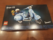 LEGO 10298  LEGO ICONS  VESPA