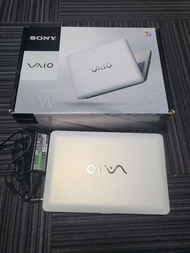 Sony vaio vpcw119xj - vaio, netbook