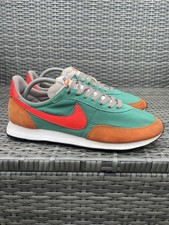 V RARA NIKE WAFFLE TRAINER 2