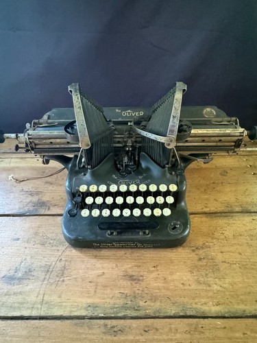 Vintage the oliver 5 - the,